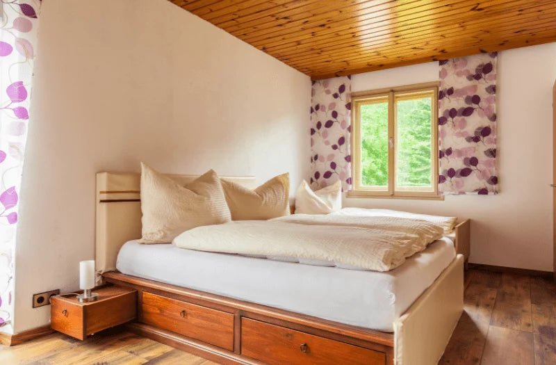 Divan Base with Drawer Storage: The Perfect Solution for Extra Storage!Divan Base with Drawer Storage: The Perfect Solution for Extra Storage! - Divan Factory Outlet