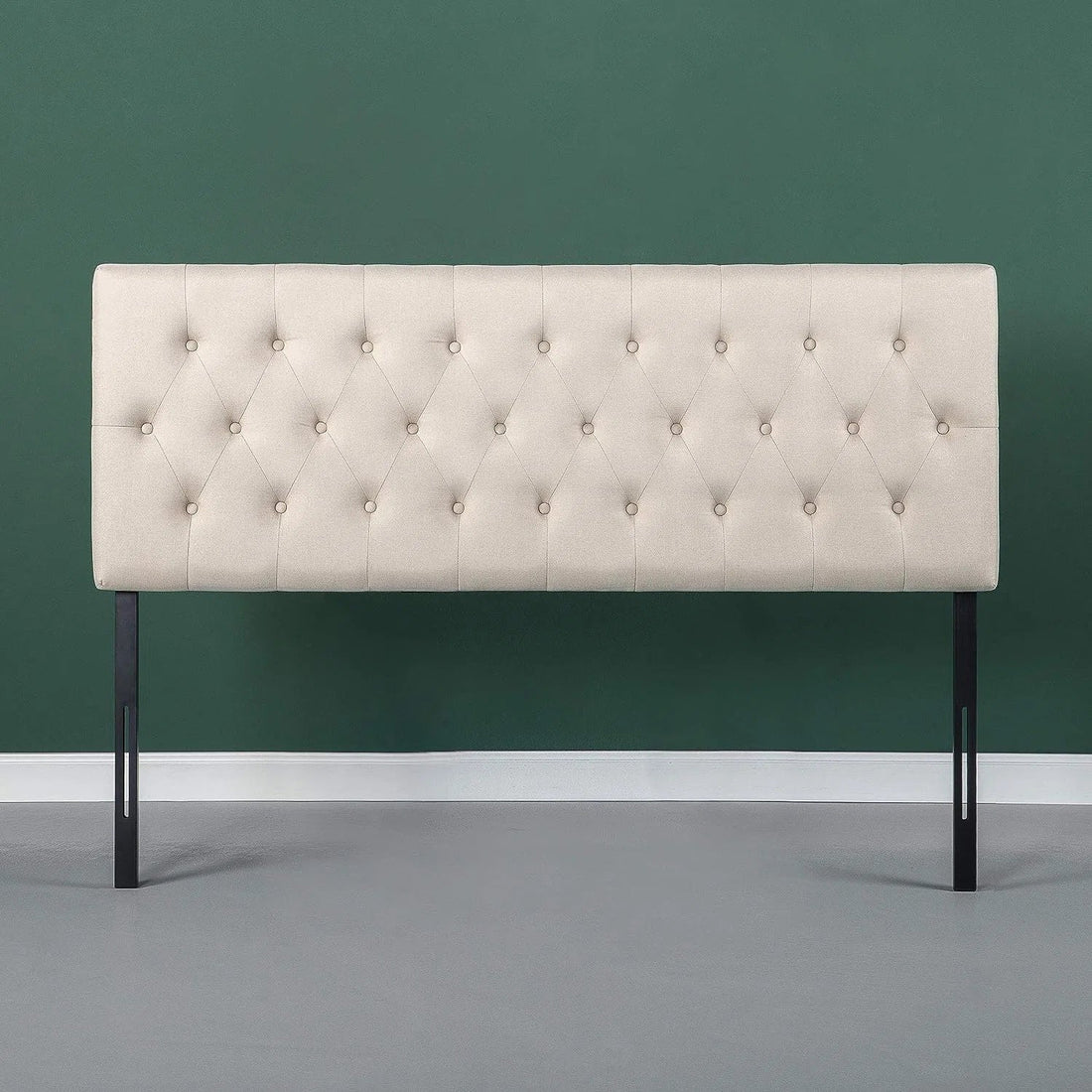 The Benefits of Choosing a Headboard with Wooden Legs