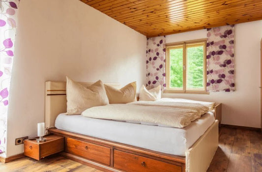 Divan Base with Drawer Storage: The Perfect Solution for Extra Storage!Divan Base with Drawer Storage: The Perfect Solution for Extra Storage! - Divan Factory Outlet